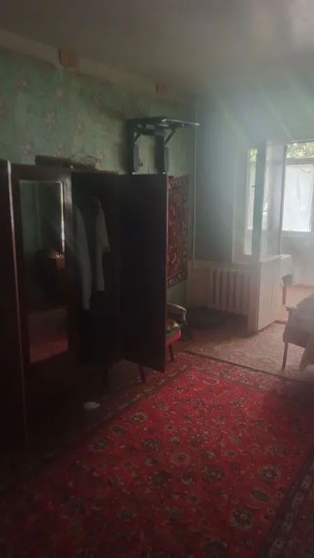 Продам шифонер кровать 2 шт не дорого цена за все — фото 3