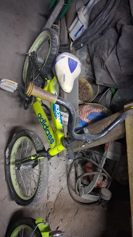 Detskiy Velosiped Sotiladi