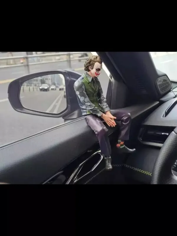 Joker figurasi avtomobil va ofis uchun 2