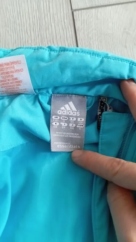 Горнолыжная куртка Adidas 7-8 лет — фото 1