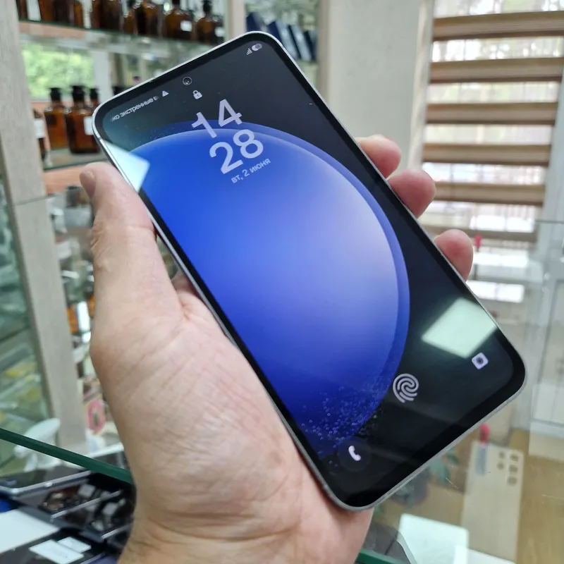 Samsung S23 FE 1 Samsung S23 FE 1