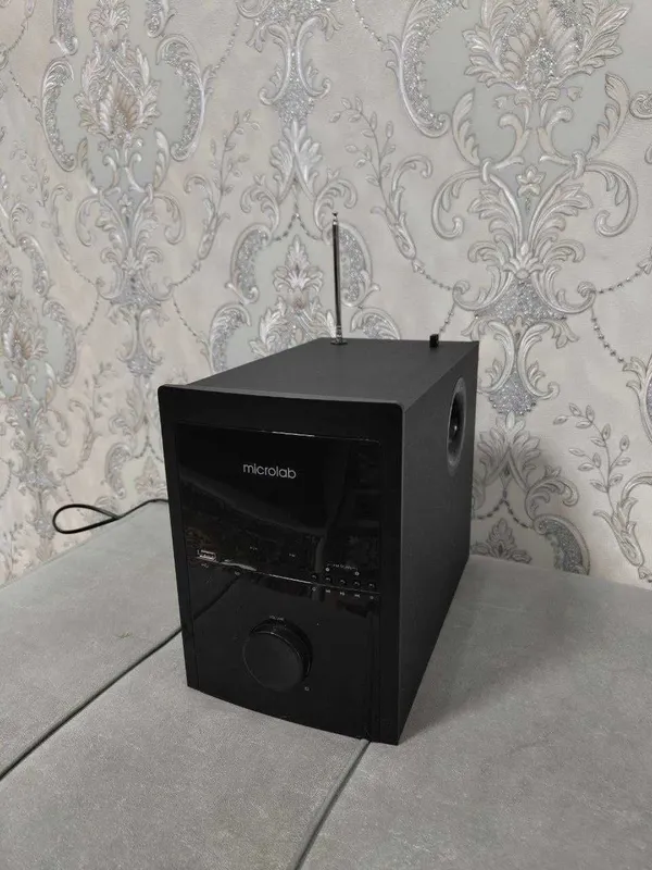 Компьютерная акустика Microlab M-700V 5.1 на запчасти или ремонт — фото 2