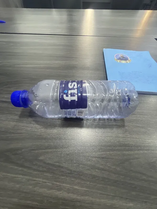 0.5ml Baklashkalar sotiladi 4 0.5ml Baklashkalar sotiladi 4