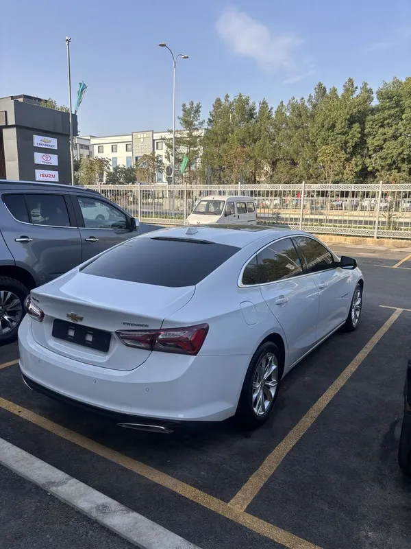 Malibu 2 2,4 2018 6 Malibu 2 2,4 2018 6