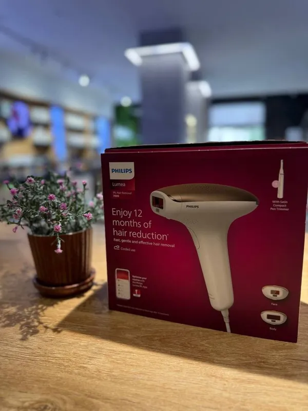 Philips Lumea IPL Removal 7000 2