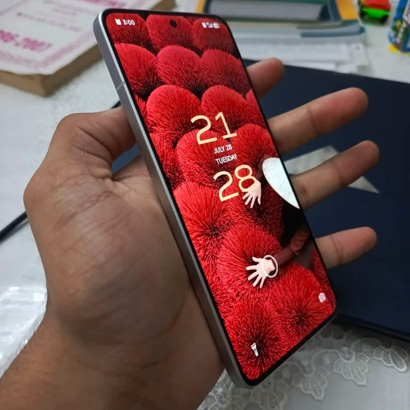Xiaomi Redmi K80 Pro 12 + 12 / 256 +8 2