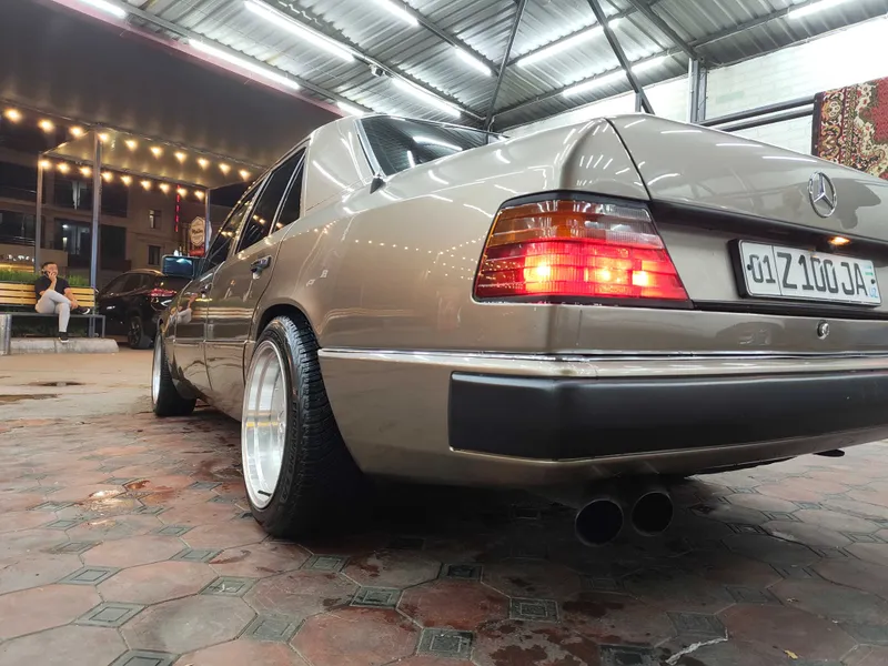 Mercedes W124 Ешка 9 Mercedes W124 Ешка 9