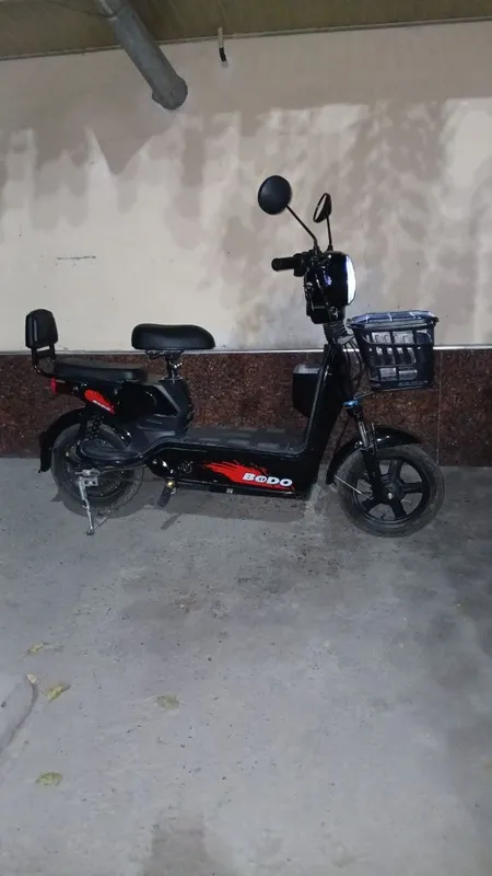 Skuter sotiladi aybi yoʻq 4 akumulyator xolati ideal — фото 2