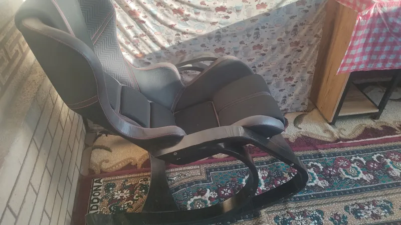 belanchik kreslo sotiladi xolati yangi 1 belanchik kreslo sotiladi xolati yangi 1