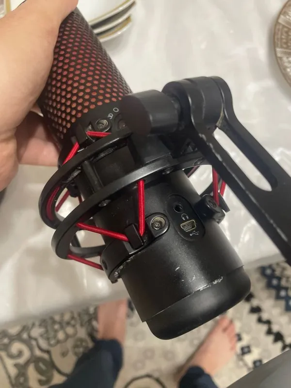срочно продаю микрафон hyperx quadcast — фото 1