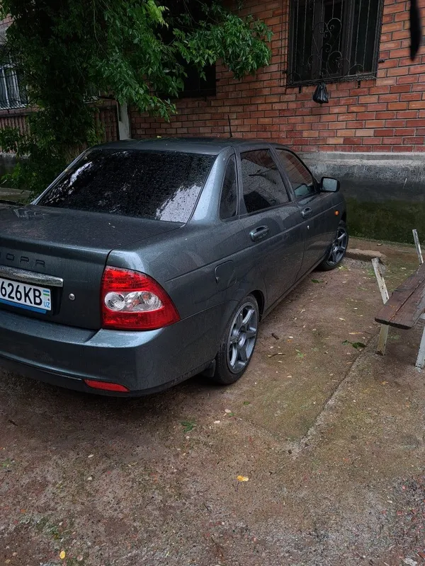 Продается приора 4