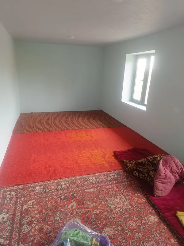 Qibrey Tashgress uchastka narxi 35000 keliwiladi 2