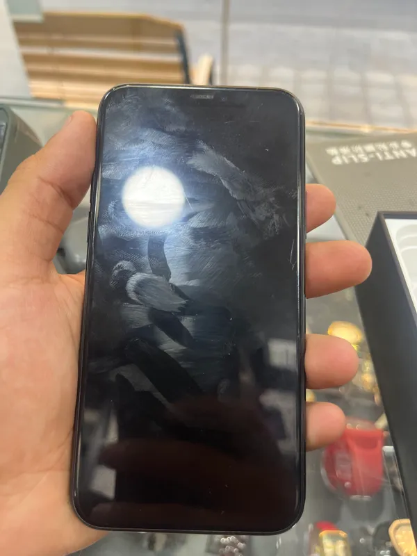 Iphone 11 pro 256gb 69 yomkust