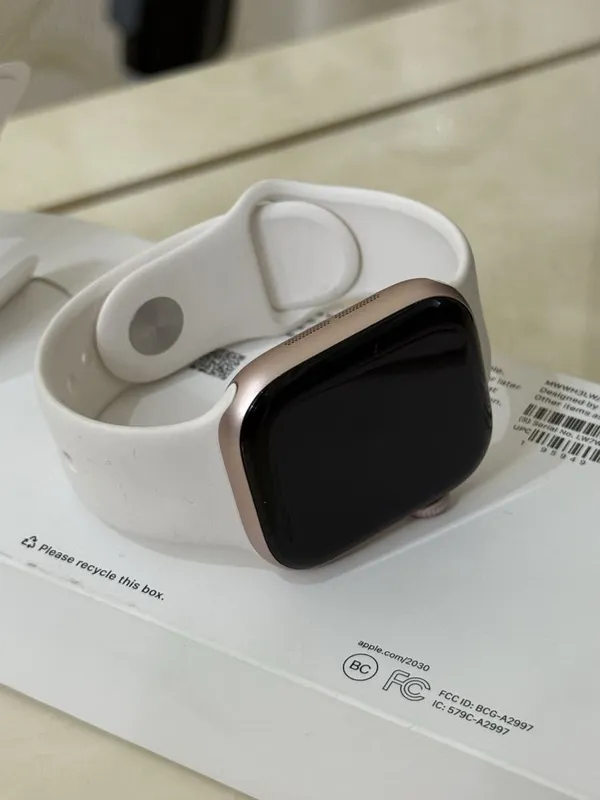 Apple Watch Series 10 42mm Rose gold