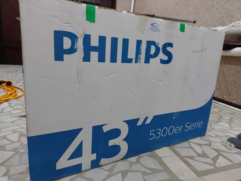 Телевизор Philips — фото 4