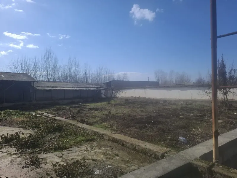 Uchastka sotiladi 2 Uchastka sotiladi 2
