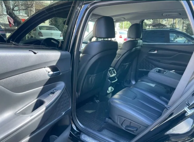 Hyundai Santafe 66.000 probeg full pozitsiya 2.4 benzin ideal kraska 7 Hyundai Santafe 66.000 probeg full pozitsiya 2.4 benzin ideal kraska 7
