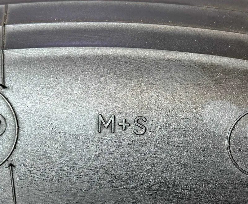 385/55 R22.5 грузовой шина — фото 4