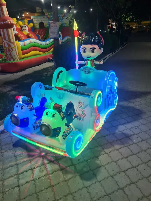 Bolalar uchun elektr attraksion mashina sotiladi 1 Bolalar uchun elektr attraksion mashina sotiladi 1