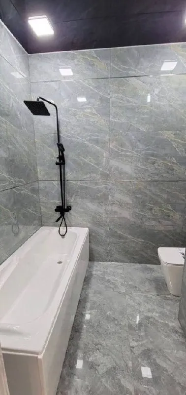 G‘ishtli yangi uyda yevroremontli 3 xonali kvartira sotiladi 6 G‘ishtli yangi uyda yevroremontli 3 xonali kvartira sotiladi 6