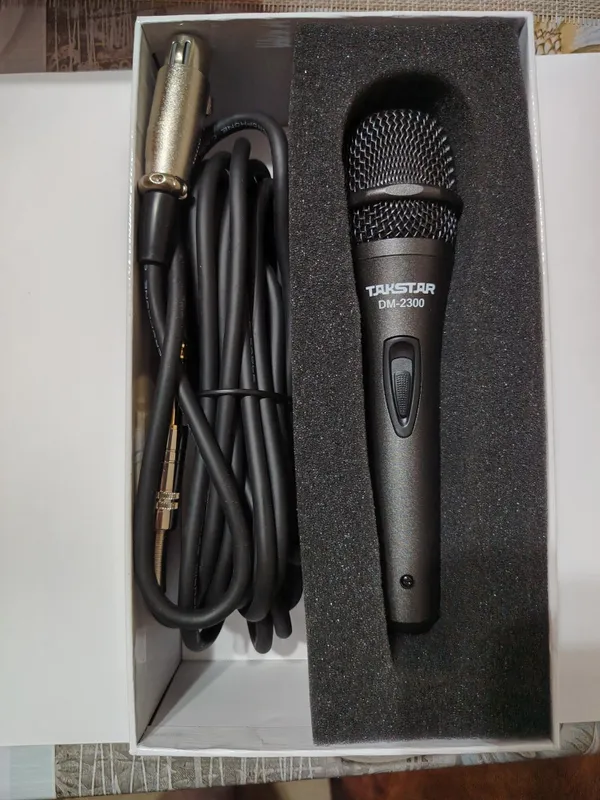 Новый микрофон Takstar DM-2300 / караоке / XLR — фото 1