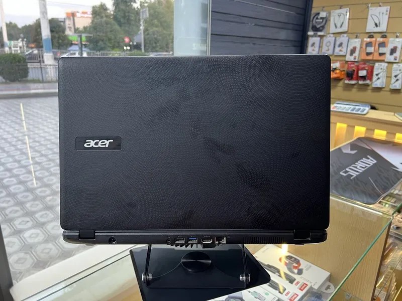 Acer intel celeron N 3060 6