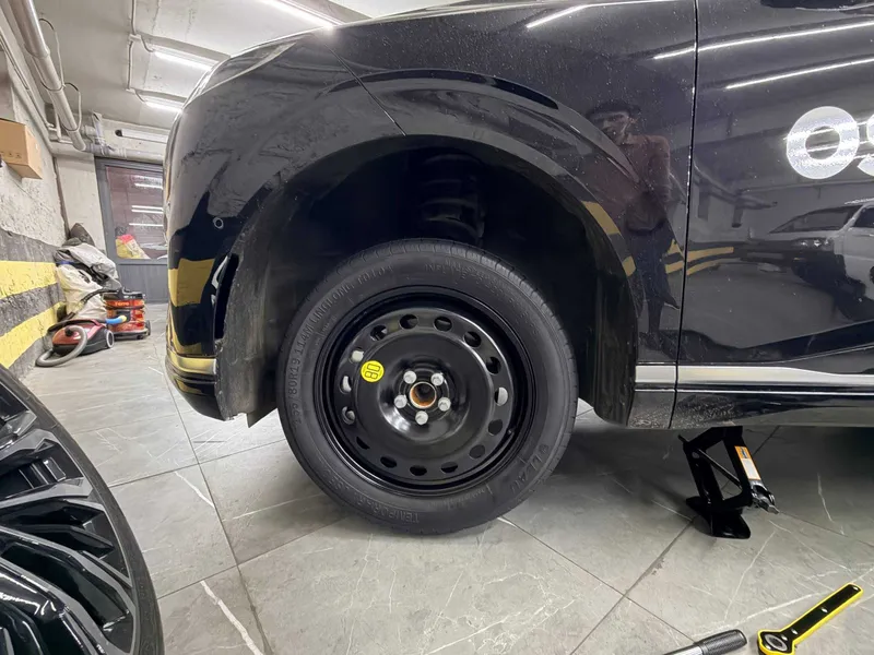 Запастка Dongfeng 008/007, Zeekr 001 4 Запастка Dongfeng 008/007, Zeekr 001 4