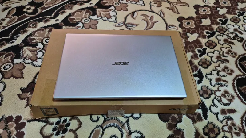 Acer aspire 3 core i7 4 Acer aspire 3 core i7 4