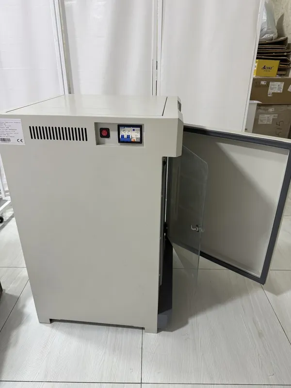 Термостат медицинский BIOBASE 80 3 Термостат медицинский BIOBASE 80 3