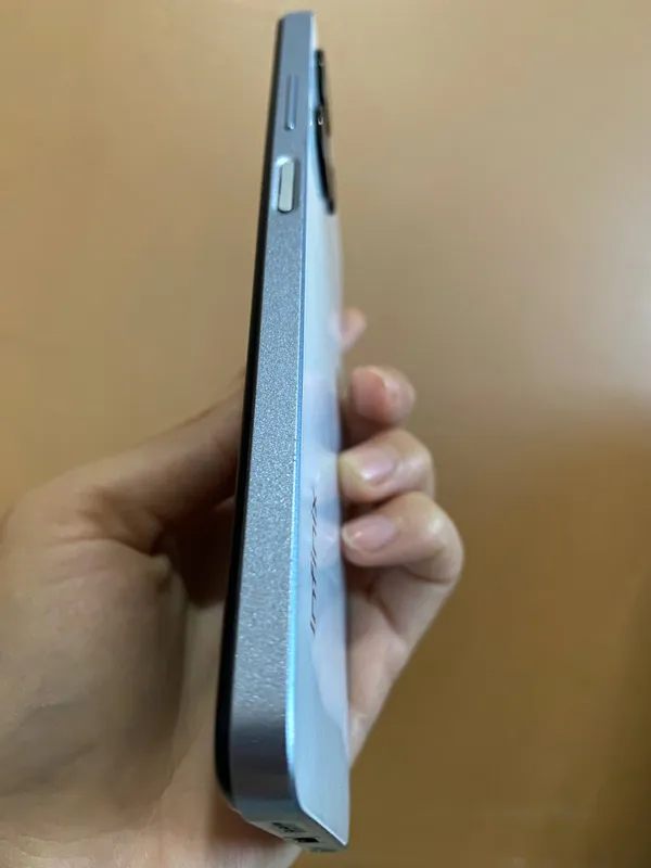 Infinix Hot 30i — фото 2
