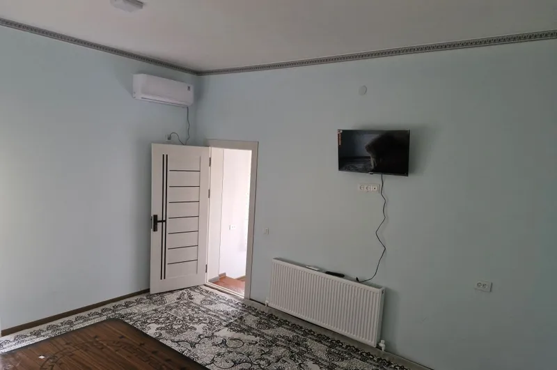 Karvon bozor orqasi.sheriklikga qiz kerak 1 Karvon bozor orqasi.sheriklikga qiz kerak 1