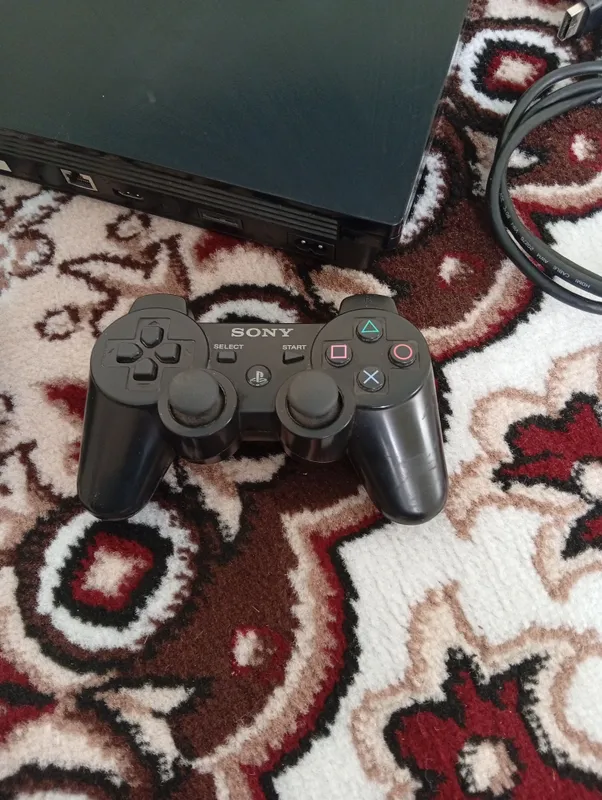 playstation 3 slim jostik 2ta + kamera 5