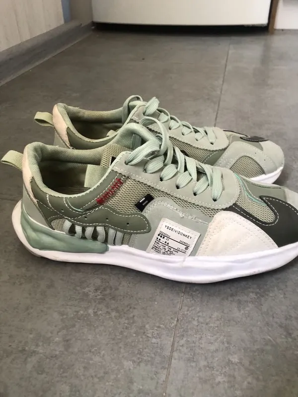 Кросы new balance, и китайская фирма они оба оригинал покупал в китае 4