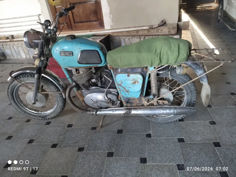 Mototsikl Ij planeta 3 ishlaydi holati yaxshi lyulkasi bor — фото 2