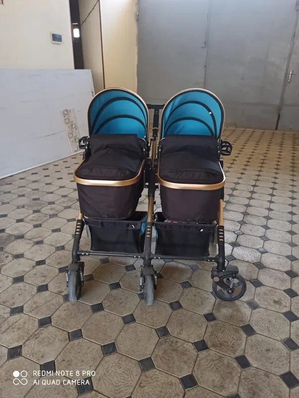 Продаётся коляска для близнецов 1 Продаётся коляска для близнецов 1