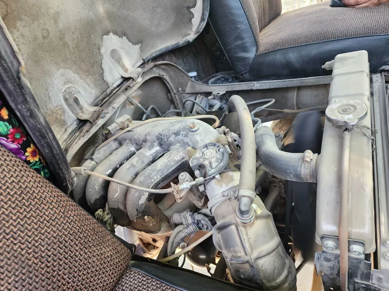Uaz sotiladi xolati a'lo