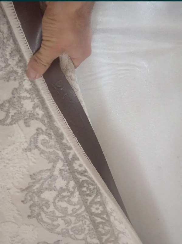 Gilam Sotiladi Razmer 3.5 x 8.5 1