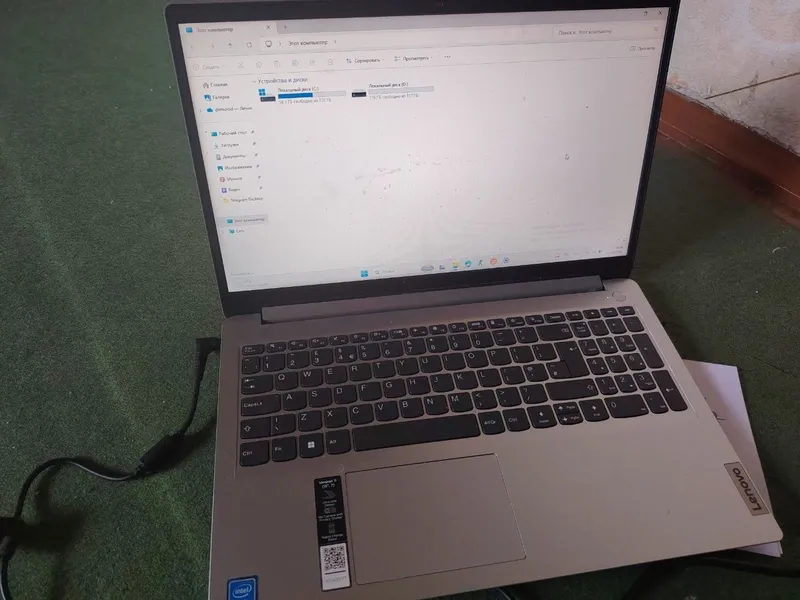 Lenovo notebuk hkj — фото 2
