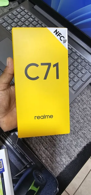Realmi c71 6/128 novey