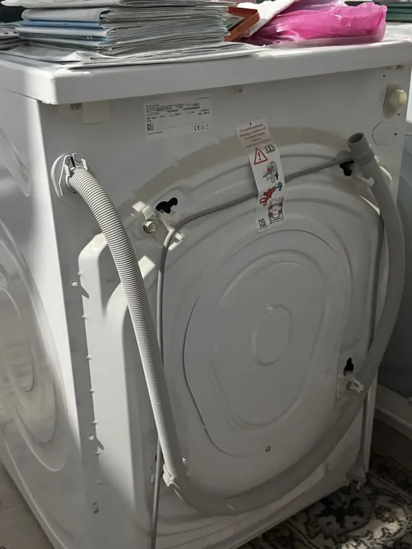 продайтся стеральная Машинка компания BOSCH 4 позиция 3