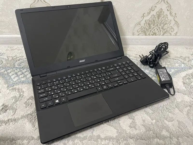 Продам ноутбук Acer Aspire E5-571 Core i3 — фото 2