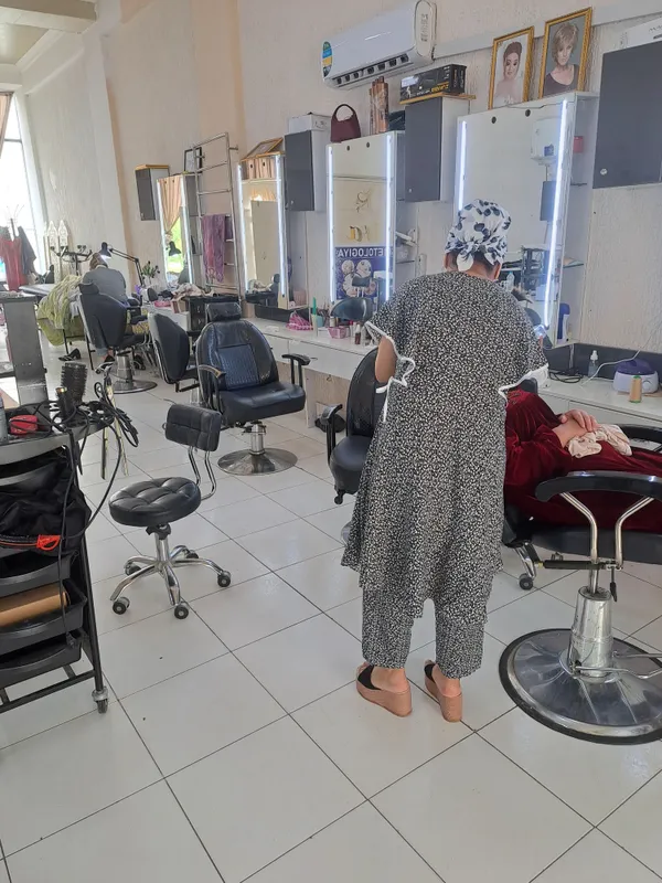 salon uchun mebellar