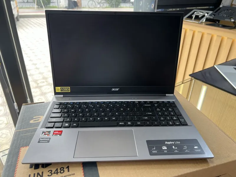 Acer Aspire Lite AL15-41 | Ryzen 7 | 16/512 1 Acer Aspire Lite AL15-41 | Ryzen 7 | 16/512 1