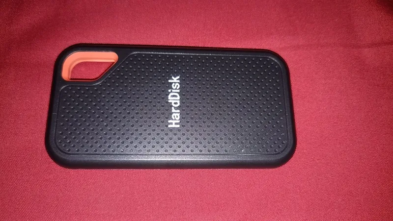 Hard disk 1TB продается