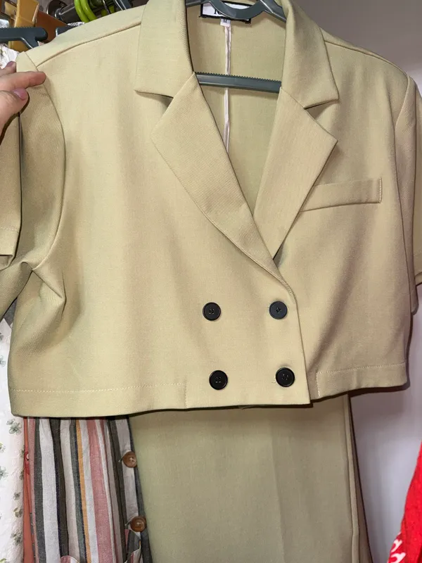 Ikki qismli kostyum