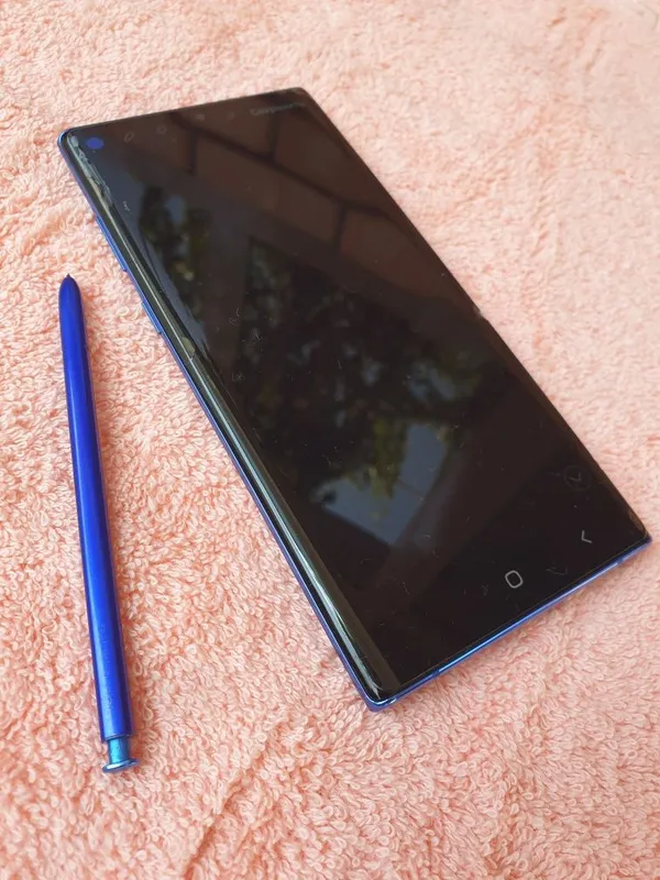 Samsung note 10+5g 2 sim 1 Samsung note 10+5g 2 sim 1