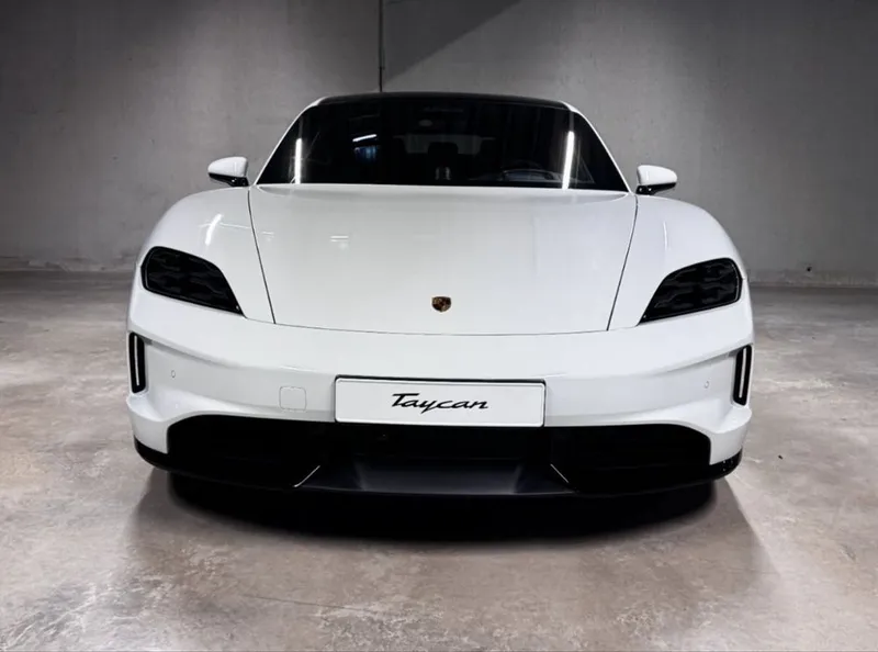 Porsche Taycan GTS 1 Porsche Taycan GTS 1