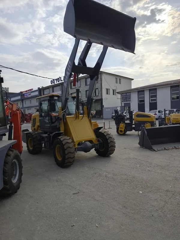 Погрузчик ZL 942 Lux, 0,8 куба, новый 1 Погрузчик ZL 942 Lux, 0,8 куба, новый 1