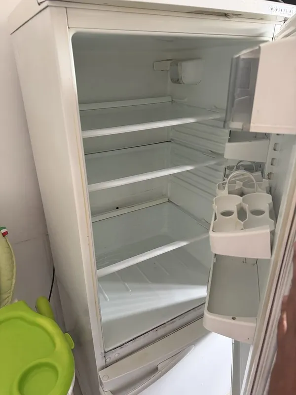Дещева продам рабочый холодилник 130$ — фото 1