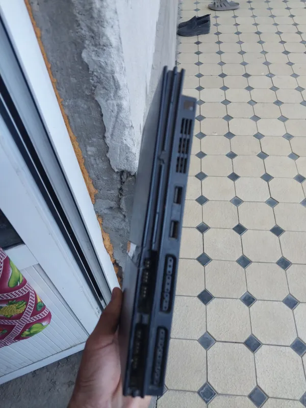 Продаётся PS2 с джойстиком, флешки нет, дефектов нет 3 Продаётся PS2 с джойстиком, флешки нет, дефектов нет 3